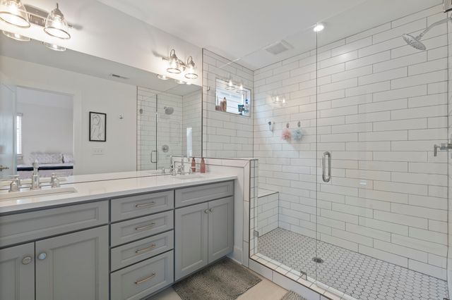 225 Sterling Point Cir, Nashville, TN 37209