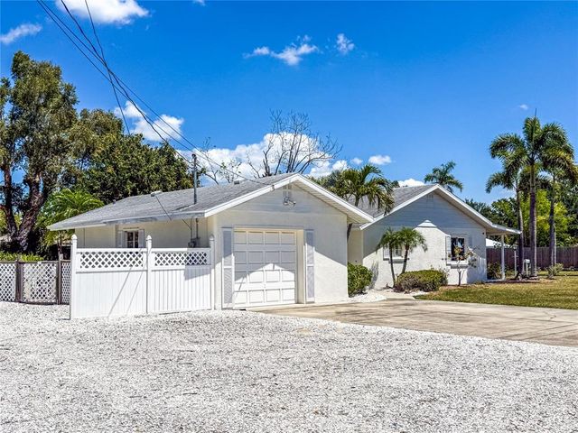 214 49TH STREET W, Bradenton, FL 34209