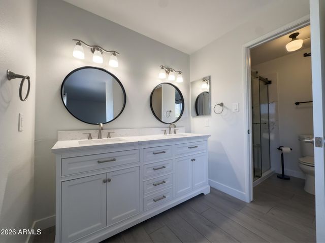 4222 E WINNETKA Drive, Phoenix, AZ 85044