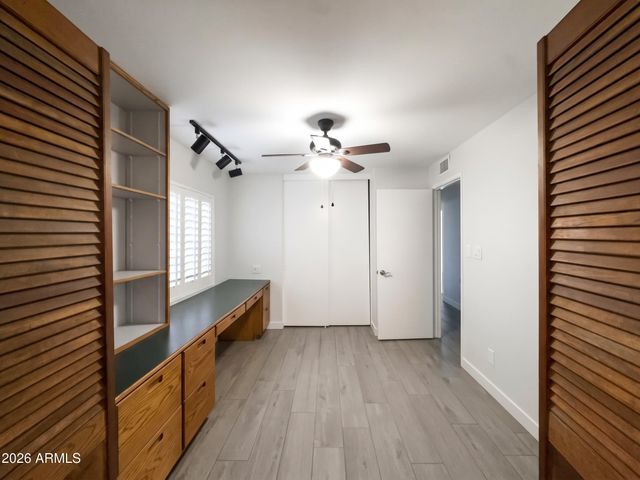 4222 E WINNETKA Drive, Phoenix, AZ 85044