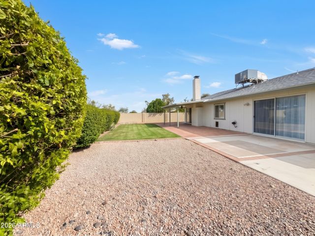 4222 E WINNETKA Drive, Phoenix, AZ 85044