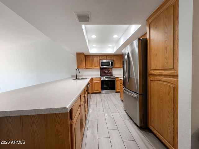 4222 E WINNETKA Drive, Phoenix, AZ 85044