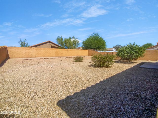 8864 E RAINIER Drive, Gold Canyon, AZ 85118