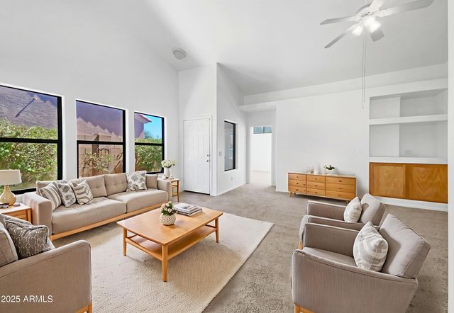 8864 E RAINIER Drive, Gold Canyon, AZ 85118