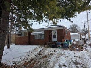 9130 Kinloch, Redford Charter Township, MI 48239