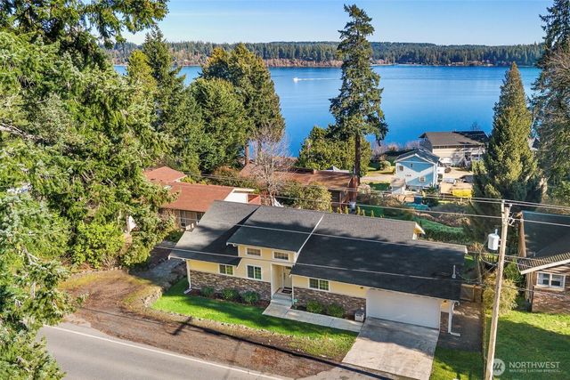 8498 Illahee Road NE, Bremerton, WA 98311