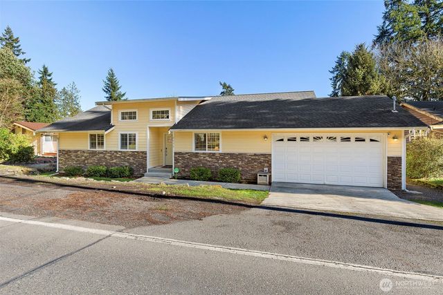 8498 Illahee Road NE, Bremerton, WA 98311