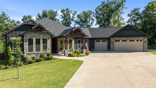 14 Muthill Lane, Bella Vista, AR 72715