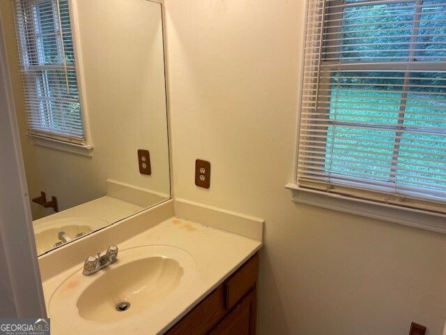 110 Heritage Court, Fayetteville, GA 30214