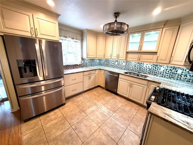 4999 SPRINGWOOD COURT, Pinellas Park, FL 33782