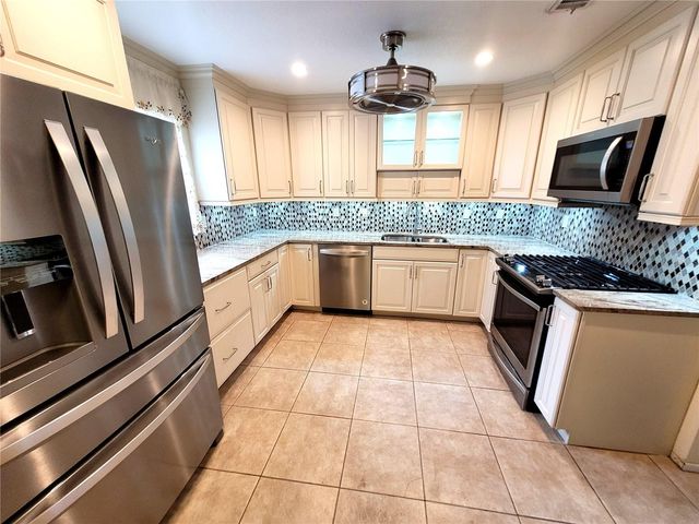 4999 SPRINGWOOD COURT, Pinellas Park, FL 33782