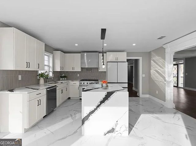 7530 Spalding Lane, Atlanta, GA 30350