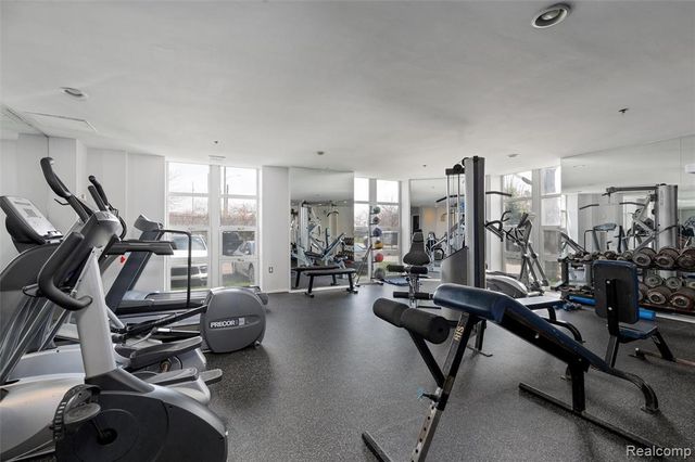 250 E Harbortown Drive 1209, Detroit, MI 48207
