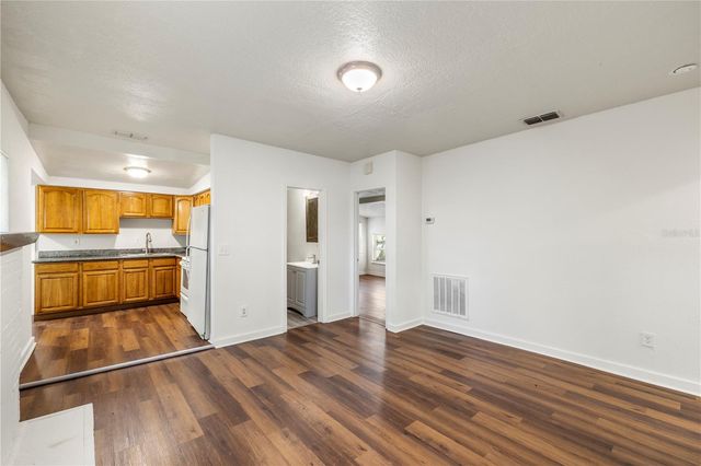 665 26TH AVENUE S, St Petersburg, FL 33705