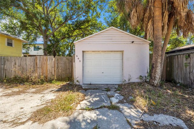 665 26TH AVENUE S, St Petersburg, FL 33705