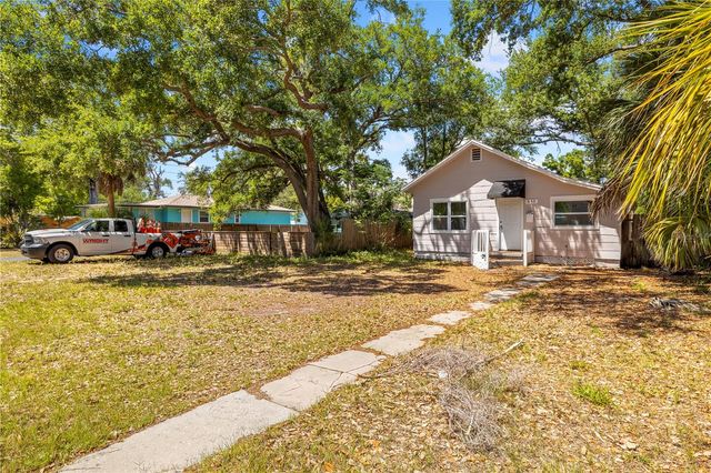 665 26TH AVENUE S, St Petersburg, FL 33705
