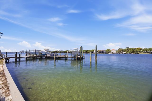 333 Bluefish Drive 102, Fort Walton Beach, FL 32548