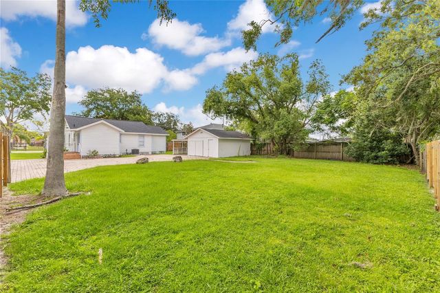 704 S CLYDE AVENUE, Kissimmee, FL 34741