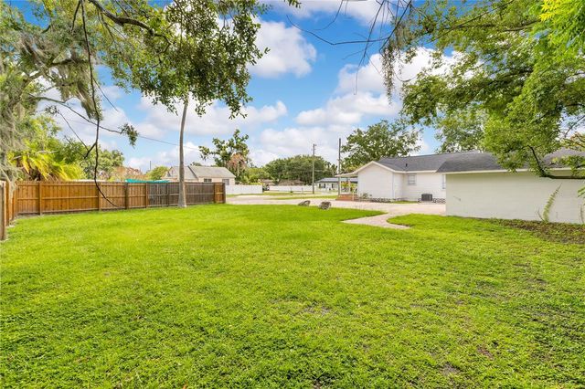 704 S CLYDE AVENUE, Kissimmee, FL 34741