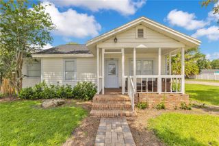 704 S CLYDE AVENUE, Kissimmee, FL 34741