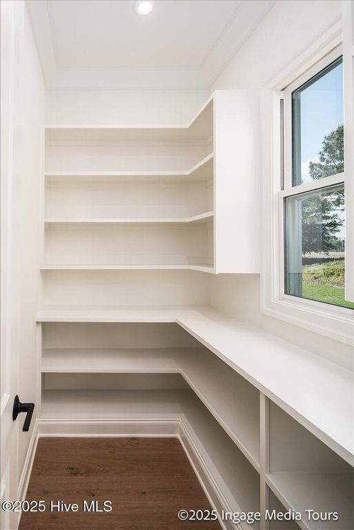 Image 18 of property listing at 90 Pinewood Cove, Snow Hill, NC 28580