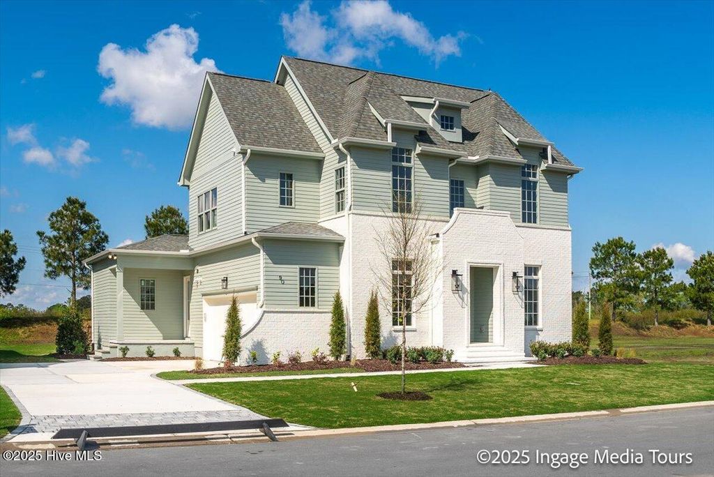 Image 2 of property listing at 90 Pinewood Cove, Snow Hill, NC 28580