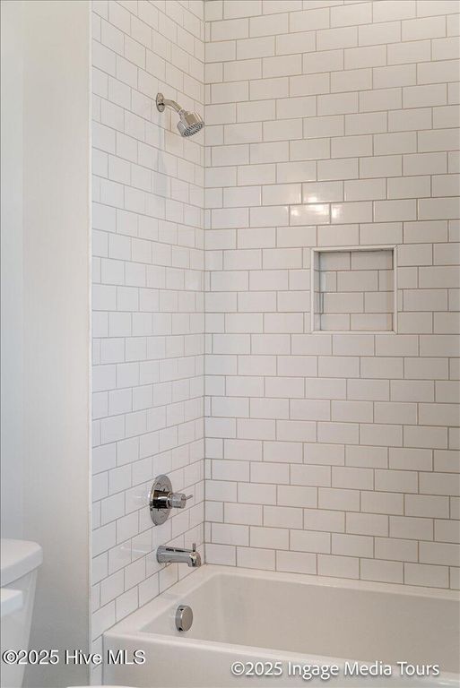 Image 24 of property listing at 90 Pinewood Cove, Snow Hill, NC 28580