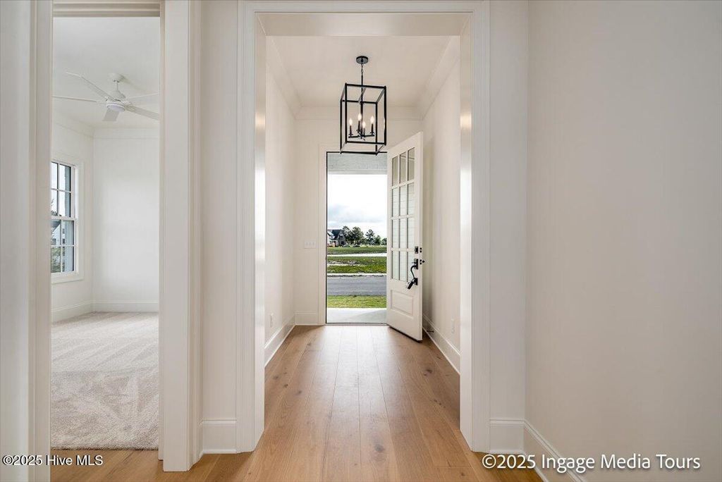 Image 4 of property listing at 90 Pinewood Cove, Snow Hill, NC 28580