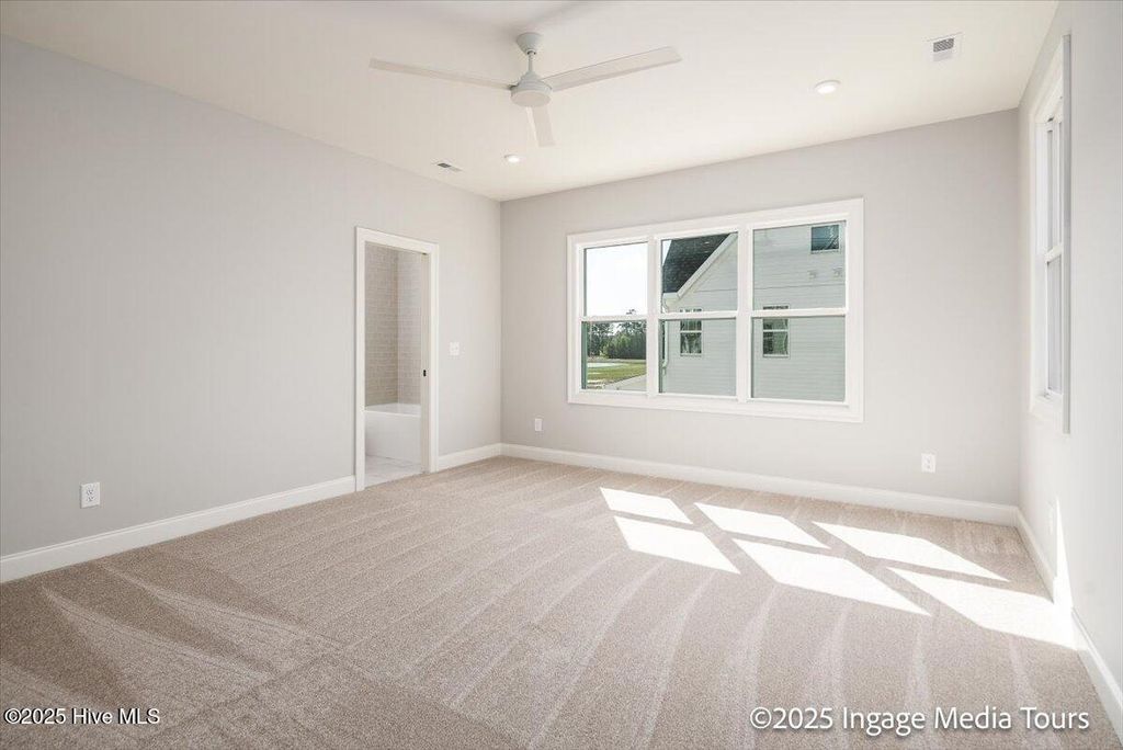 Image 40 of property listing at 90 Pinewood Cove, Snow Hill, NC 28580