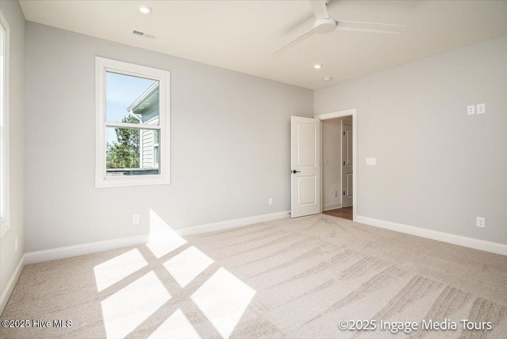 Image 41 of property listing at 90 Pinewood Cove, Snow Hill, NC 28580