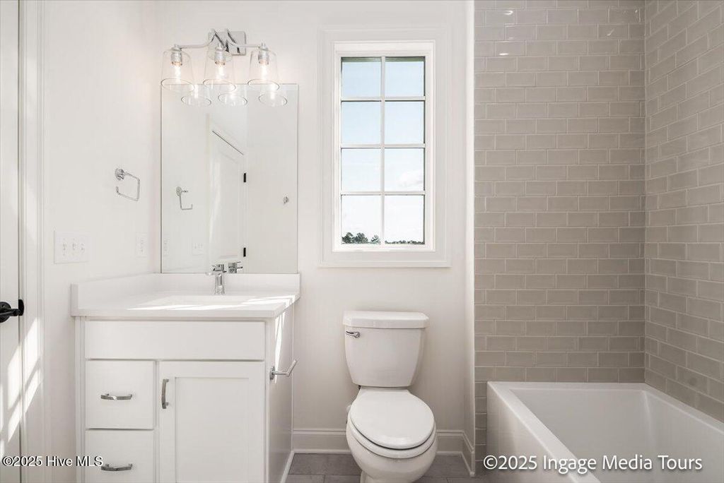 Image 42 of property listing at 90 Pinewood Cove, Snow Hill, NC 28580