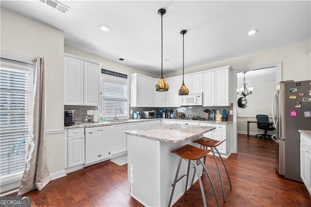 3010 Lakeside Court, Johns Creek, GA 30005