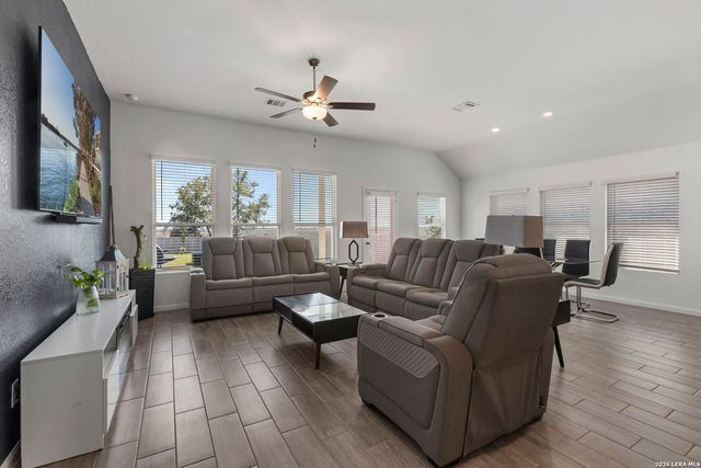 14118 Hertford Shire, San Antonio, TX 78245