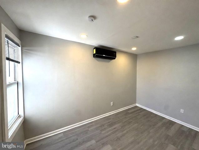 2957 N SYDENHAM ST, Philadelphia, PA 19132