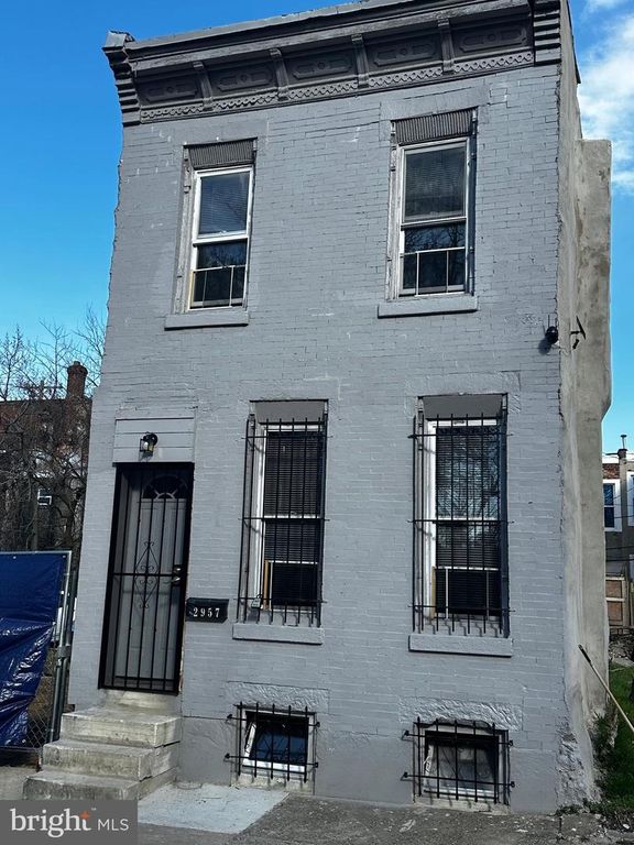 2957 N SYDENHAM ST, Philadelphia, PA 19132
