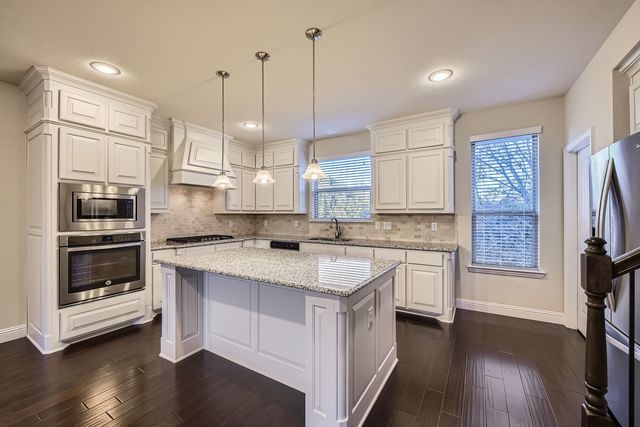 6700 Lost Star Lane, Fort Worth, TX 76132