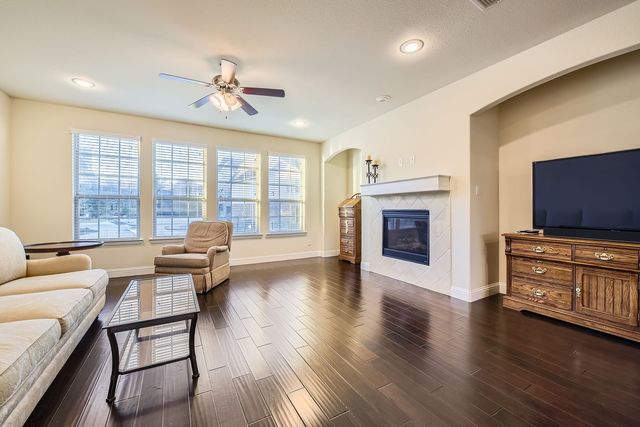 6700 Lost Star Lane, Fort Worth, TX 76132