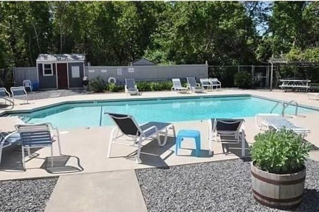 141 Main Street 23, West Dennis, MA 02670