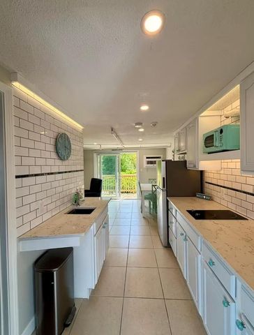 141 Main Street 23, West Dennis, MA 02670