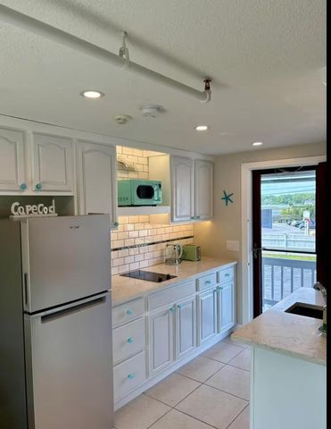 141 Main Street 23, West Dennis, MA 02670