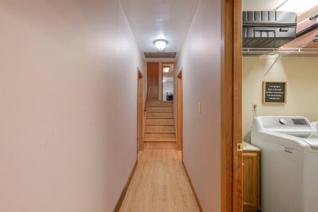 2541 S Luster Avenue, Springfield, MO 65804