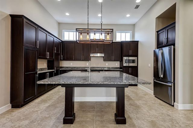 13851 SCHROCK AVENUE, Orlando, FL 32827