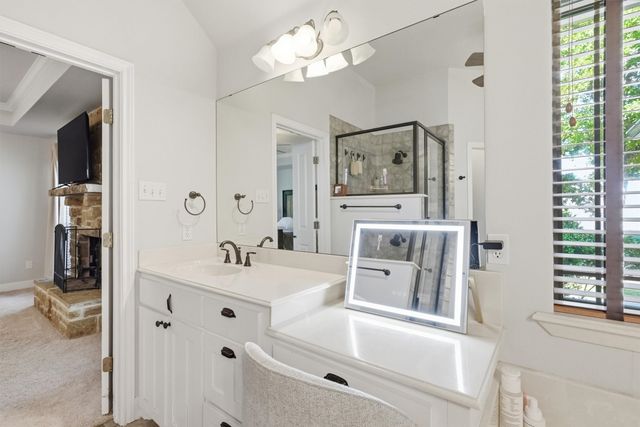 109 Rooster Cogburn Court, Weatherford, TX 76088