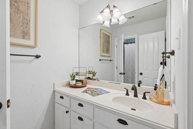 109 Rooster Cogburn Court, Weatherford, TX 76088