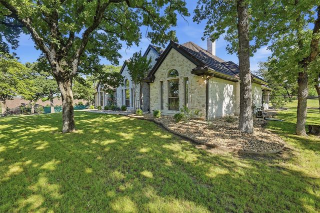 109 Rooster Cogburn Court, Weatherford, TX 76088