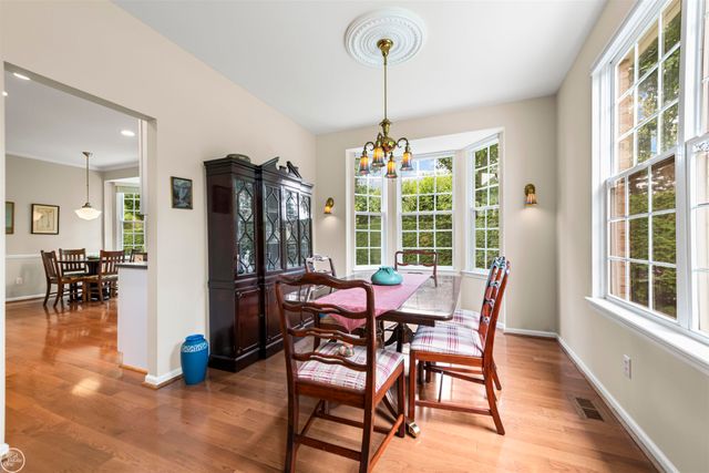 3001 Harbor Place Drive, St Clair Shores, MI 48080