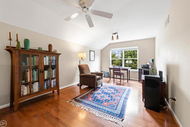 3001 Harbor Place Drive, St Clair Shores, MI 48080