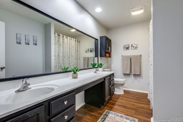 10323 Country, San Antonio, TX 78240