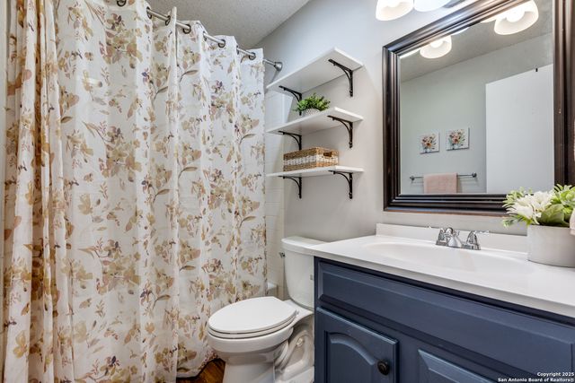 10323 Country, San Antonio, TX 78240