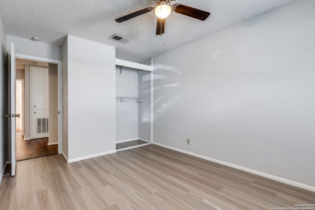 10323 Country, San Antonio, TX 78240